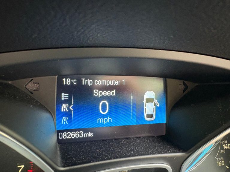 FORD C-MAX 1.0 EcoBoost Zetec 5dr