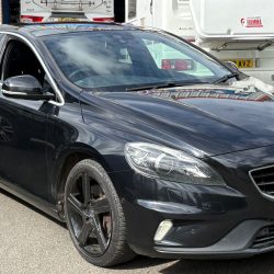 VOLVO V40 D4 [190] R DESIGN LUX NAV