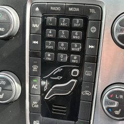 VOLVO V40 D4 [190] R DESIGN LUX NAV
