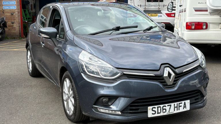 RENAULT CLIO