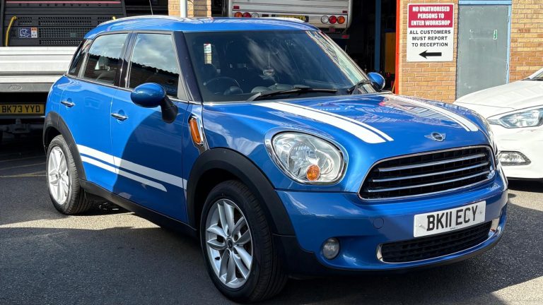 MINI COUNTRYMAN 16 Cooper 5dr