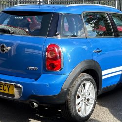 MINI COUNTRYMAN 16 Cooper 5dr