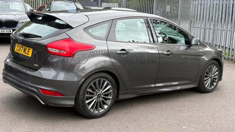 FORD FOCUS 1.0 ECOBOOST 125 ST-LINE