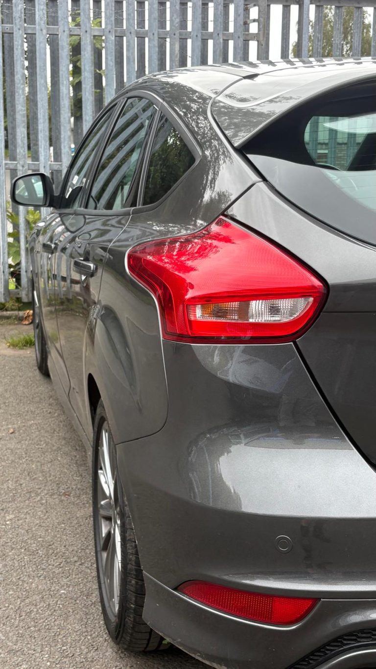 FORD FOCUS 1.0 ECOBOOST 125 ST-LINE