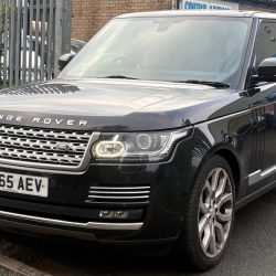 LAND ROVER RANGE ROVER 3.0 TDV6 Vogue SE 4dr Auto