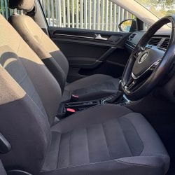 VOLKSWAGEN GOLF 1.6 TDI GT 5dr DSG