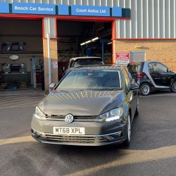 VOLKSWAGEN GOLF 1.6 TDI GT 5dr DSG