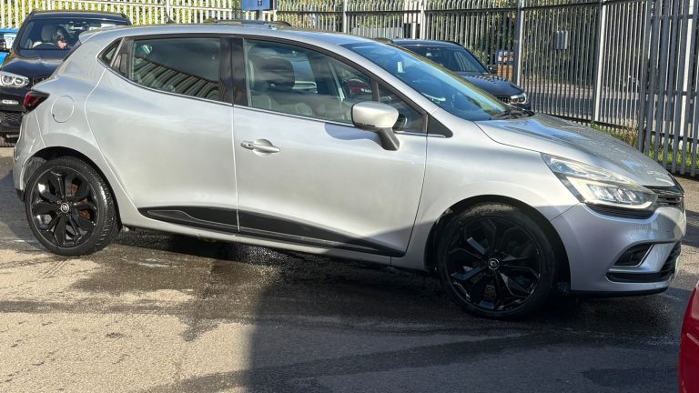 RENAULT CLIO 1.5 dCi 90 Dynamique S Nav